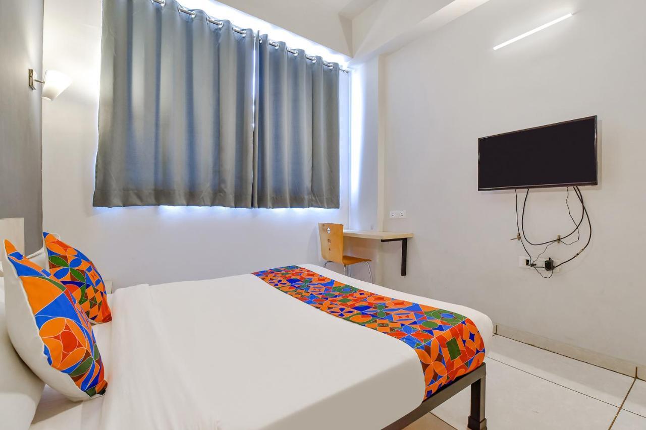 Fabhotel Kaviya - Bopal Ахмедабад Экстерьер фото